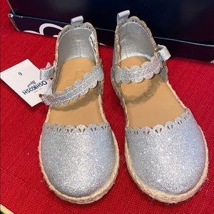 OshKosh b’gosh silver espadrille, 6